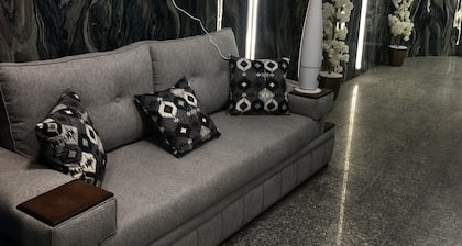 Al Ghazali Suites