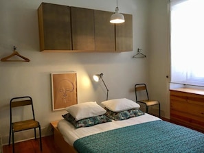 1 camera, Wi-Fi gratuito, lenzuola