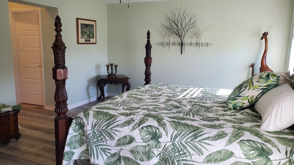 Charming 3bedroom house in fabulous The Villages with AC, Pet Friendly