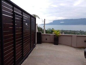 Property grounds - Casa de Temporada em Ilhabela com uma Jacuzzi e uma Linda Vista Para o Mar! (Ribeirão Ilhabela)