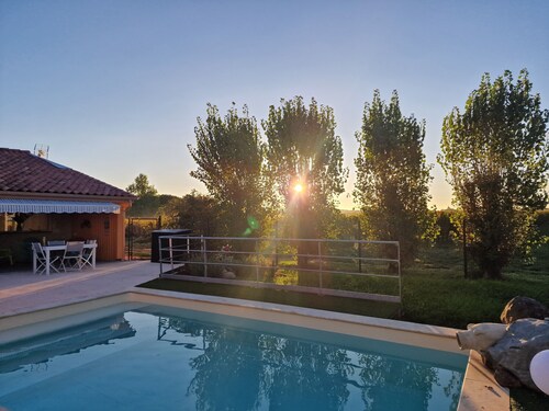 La Grange des Vignes Maison vue sur la Vallée aux Milieux des Domaines de vin