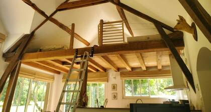 Dans le val de Loire, gite de charme pour 4 personnes au chĂąteau de La Noue