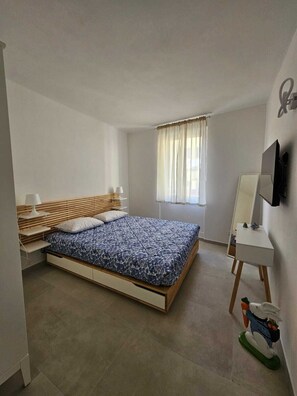 1 多间卧室、熨斗/熨衣板、免费 WiFi、床单