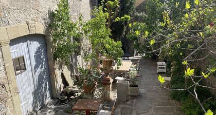 Gîte Dans le Château de Rosans