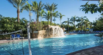 Cozy Luxury 1-bedroom condo in welcoming Weston with AC, Wifi, fitness room