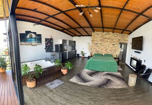 Basic Cabin | 1 bedroom, premium bedding, minibar, free WiFi