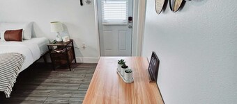 Private apt, king bed, full kitchen, huge shower.
