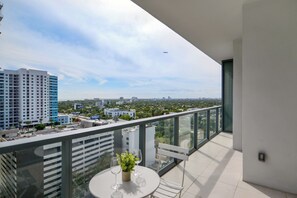 Balcony - Brickell Heart Condo with Amazing Views (Miami)