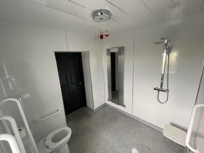 Economy Shared Dormitory, Mixed Dorm | Free WiFi - Eat and Sleep Lindisfarne  (Berwick-upon-Tweed)