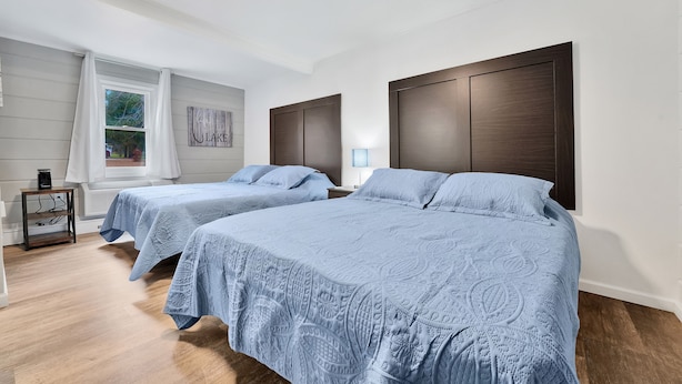 1 quarto, Wi-Fi de cortesia, roupa de cama