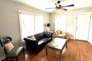 TV - ***The White Flower ***New Remodel (Tyler)