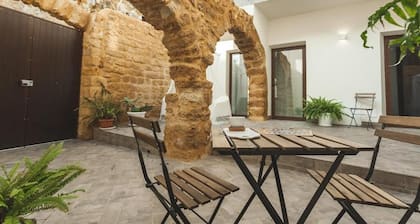 CORTILE BARONELLO