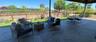 Private Mini Farm Stay at Little Fork Guest House in Temecula Wine Country