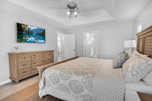 4 bedrooms, iron/ironing board, free WiFi, bed sheets
