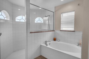 Douche, serviettes fournies