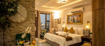 Luxe rooftop studio in Cantonments steps away from Nekter lounge w/pool & gym