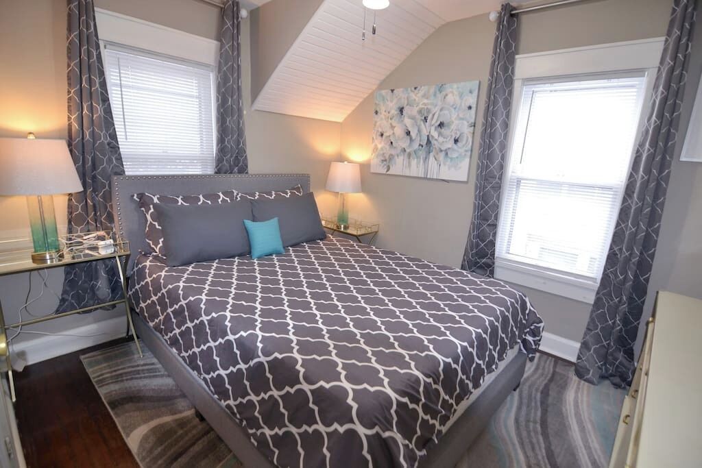 3 chambres, fer et planche à repasser, Wi-Fi gratuit, draps fournis
