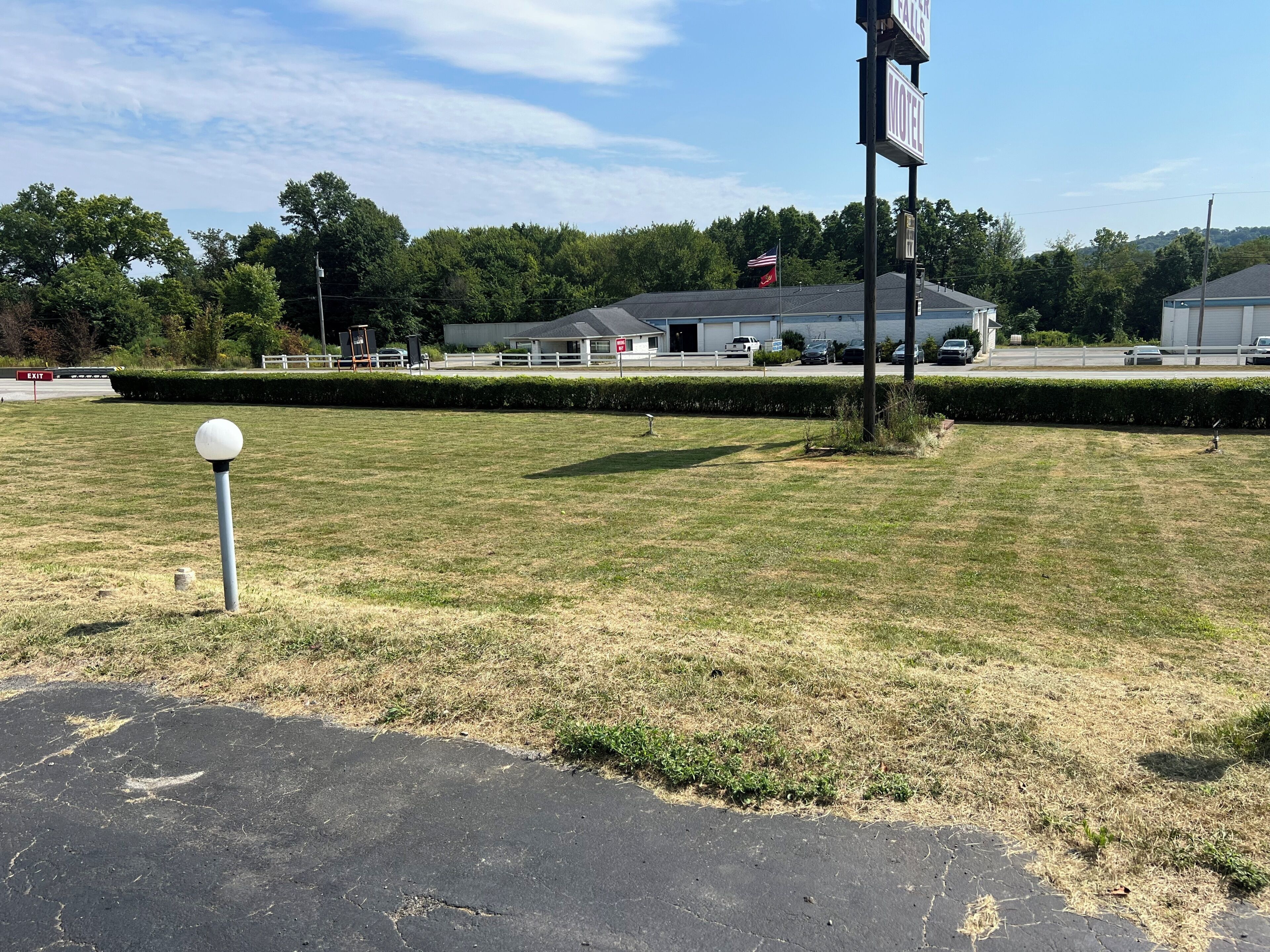 Mặt tiền nơi lưu trú