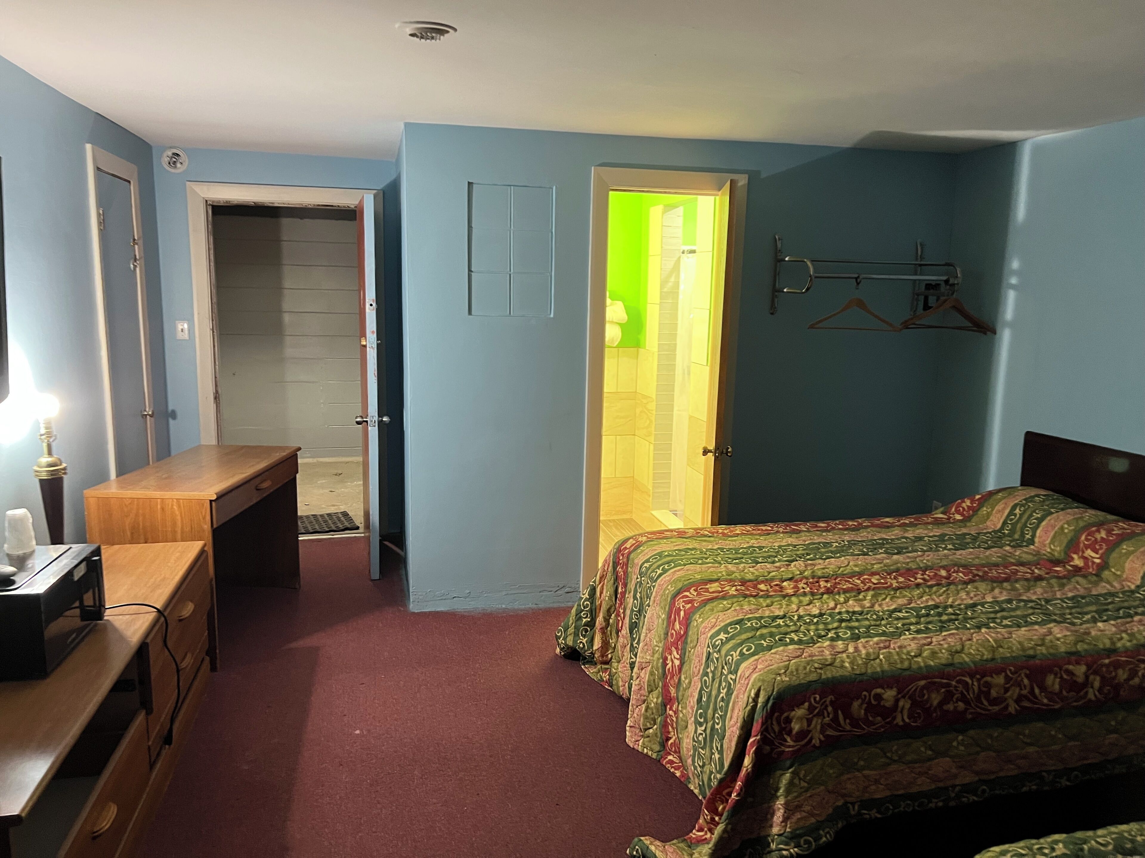 Room, 2 Double Beds, Non Smoking | Desk, free WiFi, bed sheets