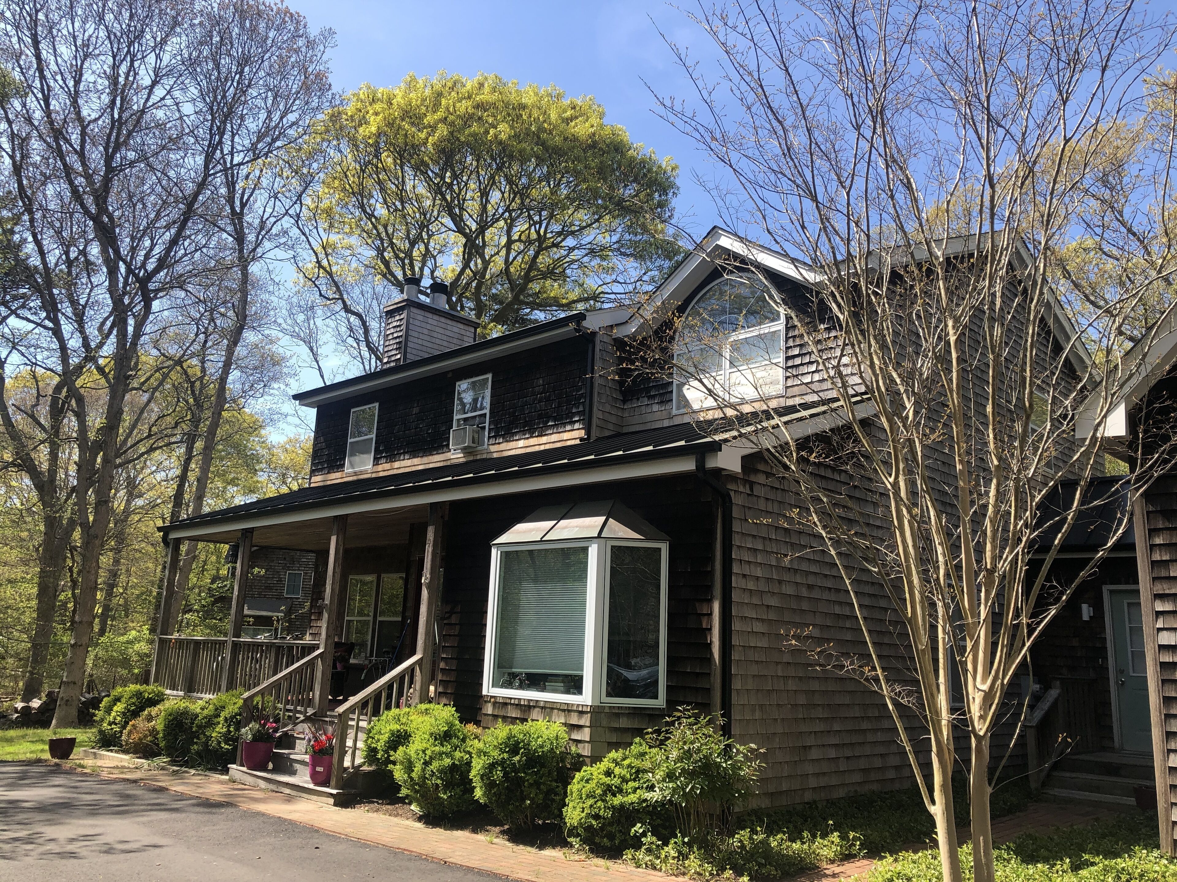 Terrific 5-bedroom house in East Hampton with AC, WiFi