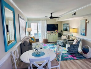 Smart TV, books - Marley Cove: Beautiful Condo in Cherry Grove, NMB Just Steps from the Shore (North Myrtle Beach)