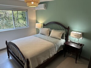 3 Schlafzimmer, BĂŒgeleisen/BĂŒgelbrett, WLAN, BettwĂ€sche