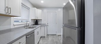 Terrific 3-bedroom house in Dayton with WiFi, AC