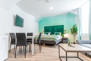 Interior - Barrier-Free: 2 Neighboring Apts. Ideal for groups (Vienna)