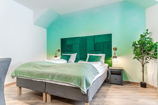 2 bedrooms, WiFi, bed sheets