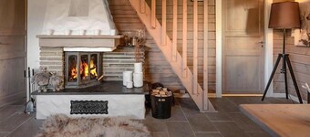 Gorgeous home in Uvdal with WiFi