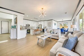 テレビ、暖炉、テレビゲーム