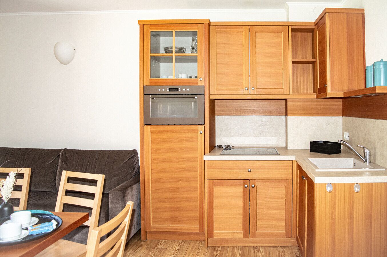 Fridge, microwave, coffee/tea maker, cookware/dishes/utensils
