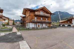 Exterior - Casa De La Veisc (Pozza di Fassa)
