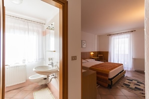 2 Schlafzimmer, kostenloses WLAN, Bettwäsche