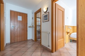 2 chambres, accès au Wi-Fi (inclus), literie fournie
