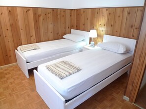 3 Schlafzimmer, Bügeleisen/Bügelbrett, kostenloses WLAN, Bettwäsche