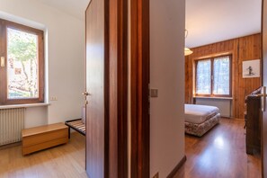 2 soverom og sengetøy