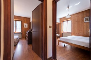 2 bedrooms, bed sheets - Casa Iolanda (Soraga)