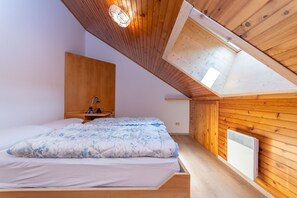 3 Schlafzimmer, Bügeleisen/Bügelbrett, Bettwäsche