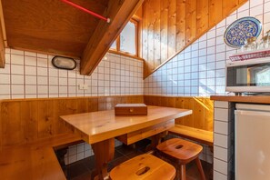 Dining - Dimora Catitti (Mazzin)