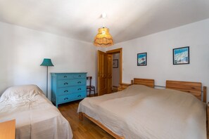 4 bedrooms, free WiFi, bed sheets - Casa Narciso (Rocca Pietore)