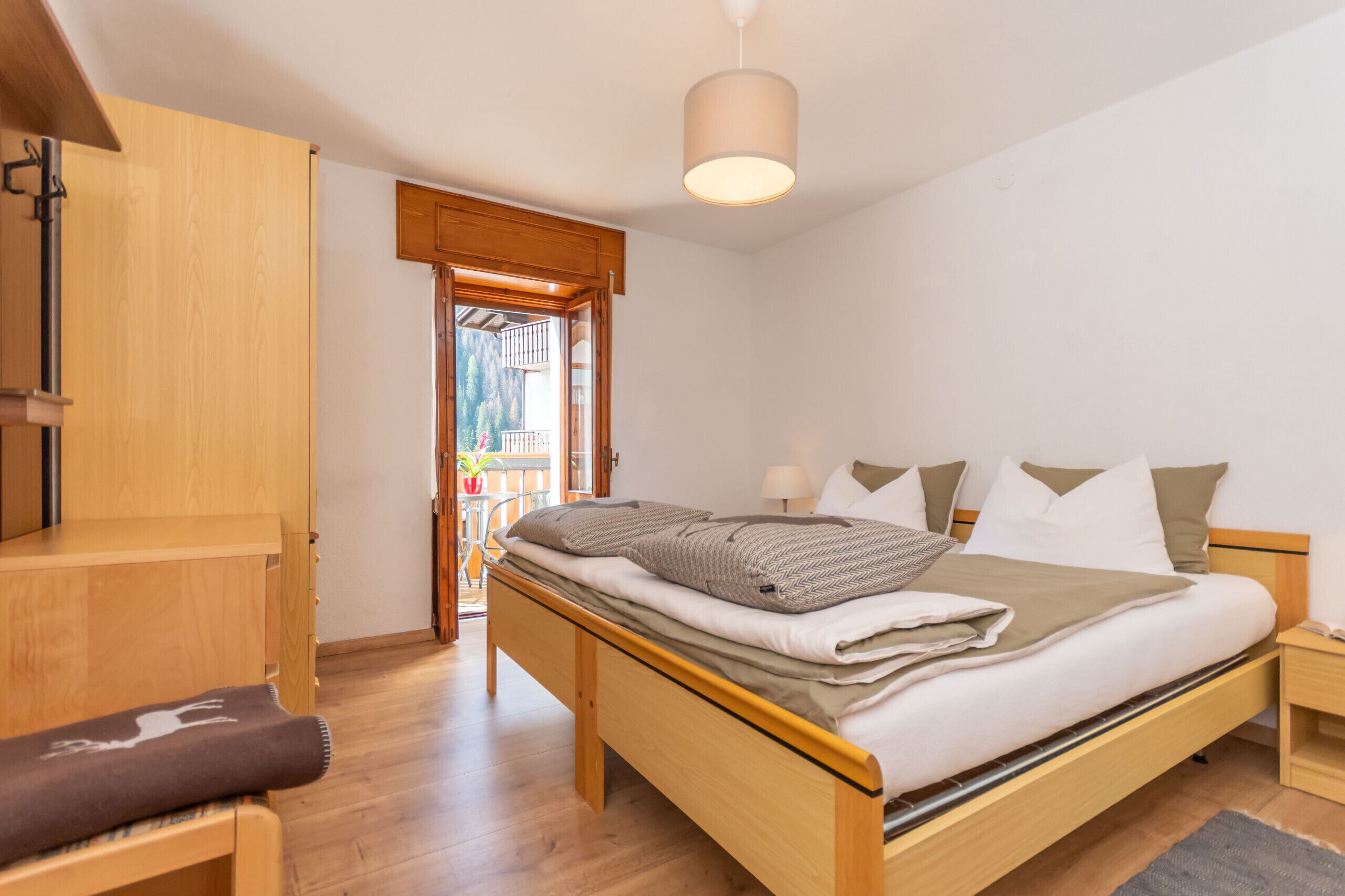 3 habitaciones, wifi gratis y ropa de cama 