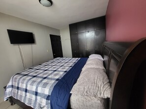 AccĂšs au Wi-Fi (inclus), literie fournie