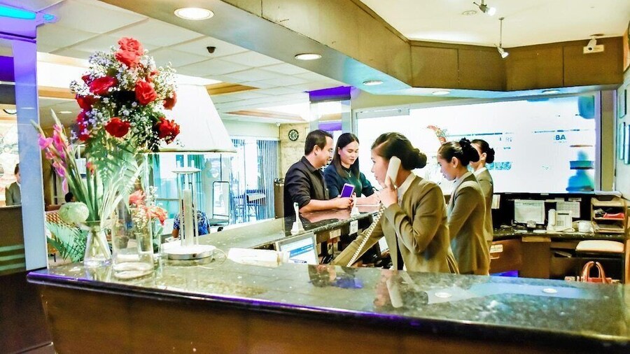 Rajah Park Hotel by Hiverooms
