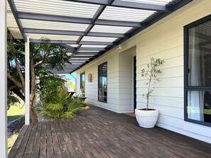 Exterior detail - The Little Beach Retreat- 1 street from the Sea (Port Willunga)