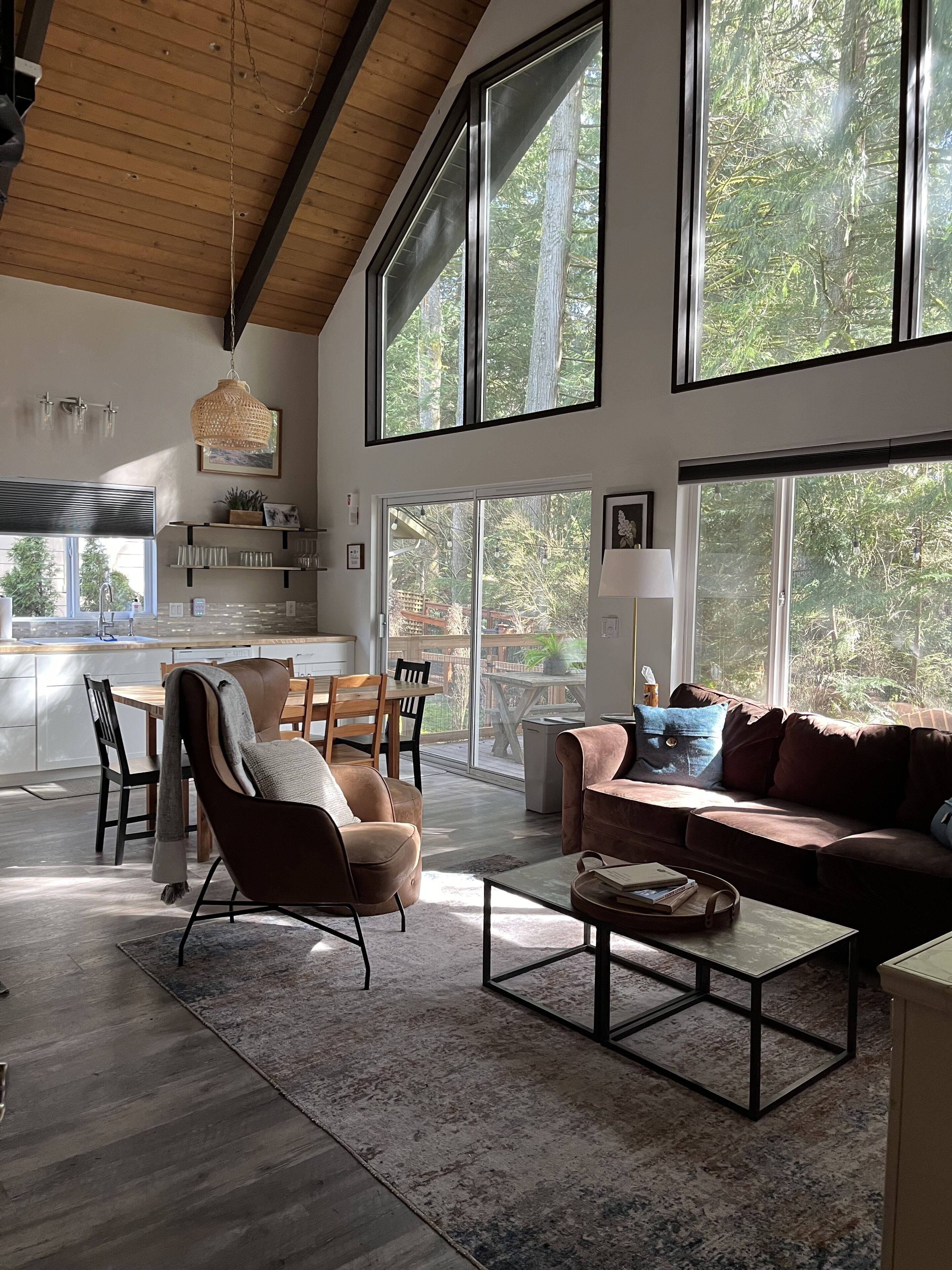 Cozy Cabin Getaway 