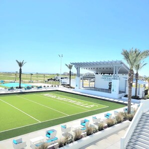 Sports court - 10% discount for weekly stays! Family Friendly 4 bedroom home! (Bolivar Peninsula)