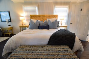 4 chambres, bureau, fer et planche à repasser, accès au Wi-Fi (inclus)