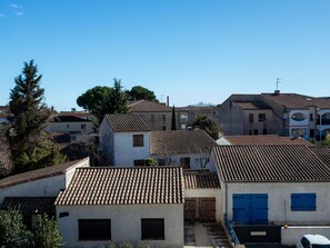 Exterior - Résidence les Roses by Interhome (Lunel)
