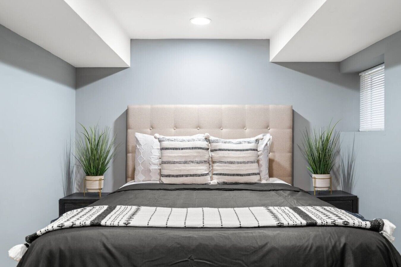 Desk, iron/ironing board, travel crib, WiFi